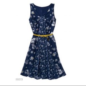 Sleeveless Chiffon Dress in Navy Floral